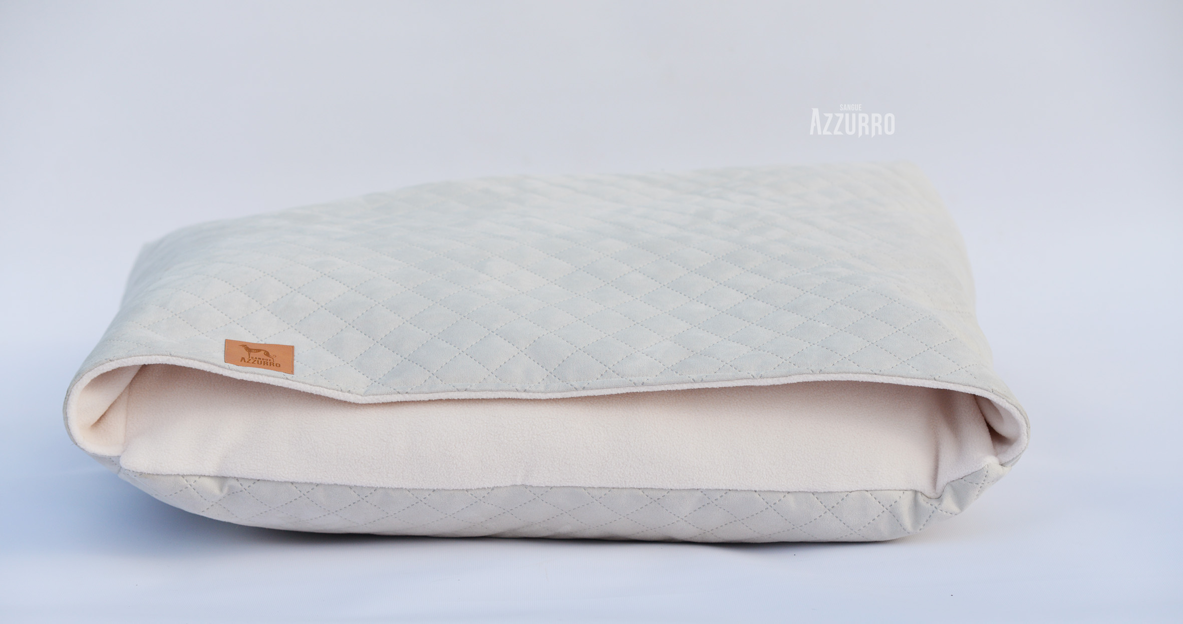 Spiworek Sangue Azzurro_w wyprawkach